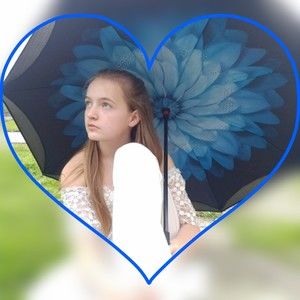 Meet your Posher, Abigail